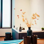 Penelope's Suite&spa Con Parcheggio Privato * コモ