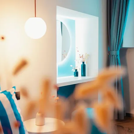 Penelope's Suite&spa Con Parcheggio Privato * Como