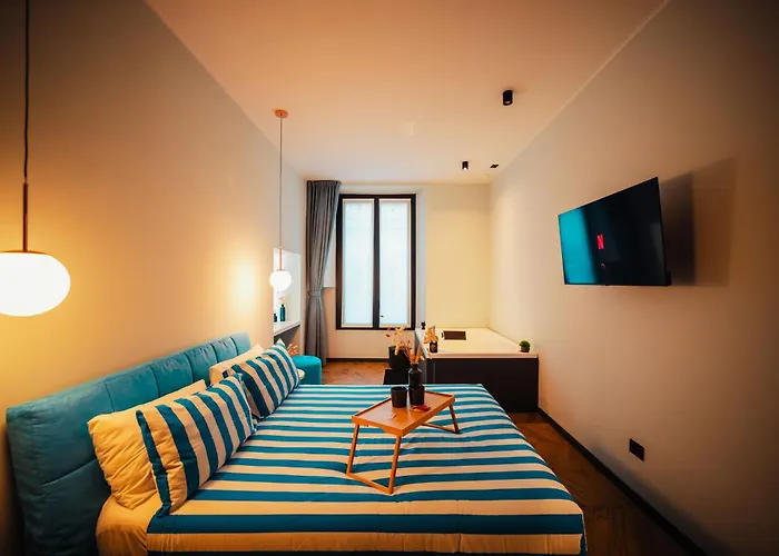 Penelope's Suite&spa Con Parcheggio Privato קומו