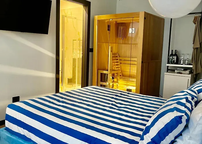Penelope's Suite&spa Con Parcheggio Privato * Como