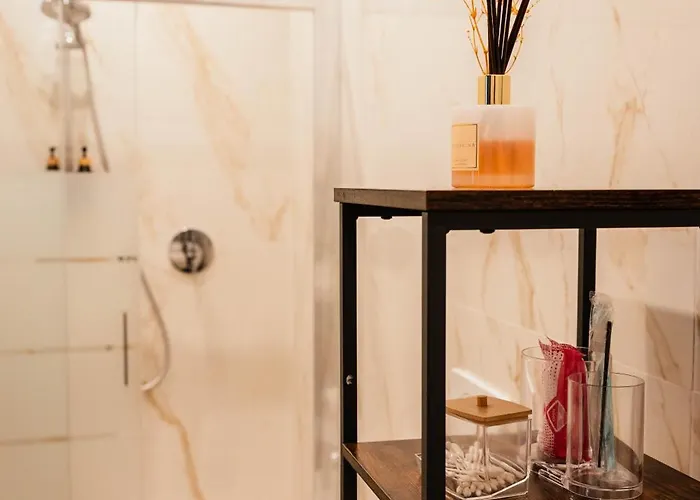 Penelope's Suite&spa Con Parcheggio Privato * Como