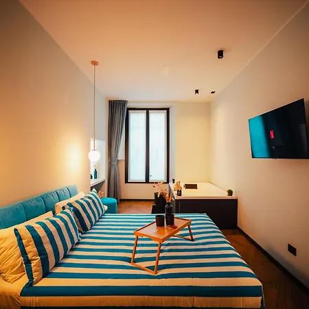 Penelope's Suite&spa Con Parcheggio Privato Côme