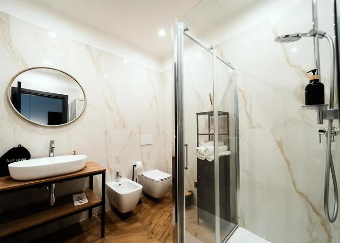 Penelope's Suite&spa Con Parcheggio Privato * Côme