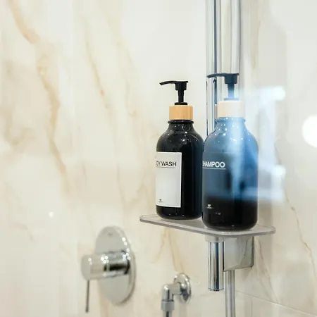 Penelope's Suite&spa Con Parcheggio Privato Διαμέρισμα